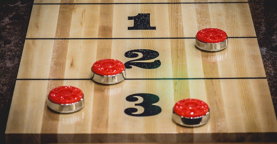 The 7 Best Shuffleboard Tables [2021 Reviews]