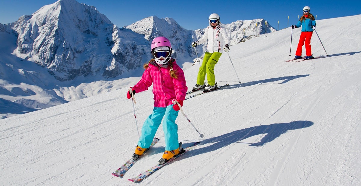 a-beginners-guide-to-parallel-skiing-outside-pursuits